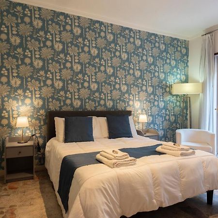 Room 66 Неаполь Экстерьер фото